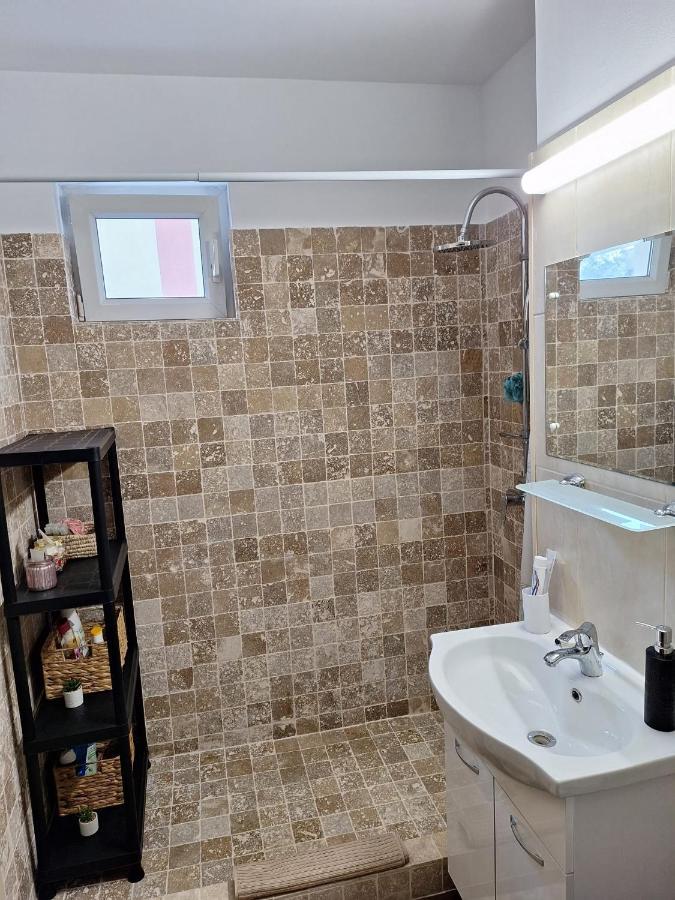 Apartament Tokyo Bucureşti Ngoại thất bức ảnh